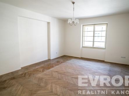 . | Pronájem bytu, 2+1, 75 m²