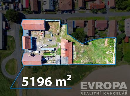 . | Prodej - dům/vila, 200 m²