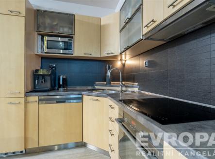 . | Prodej bytu, 3+kk, 78 m²