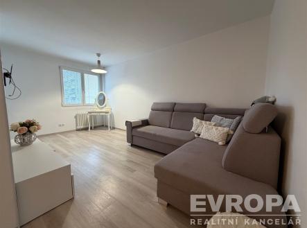 . | Pronájem bytu, 3+kk, 63 m²