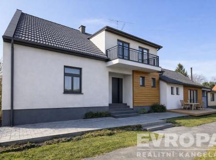 . | Prodej - výrobní prostor, 400 m²