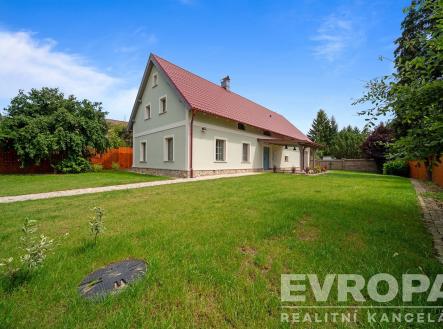 . | Prodej - dům/vila, 280 m²