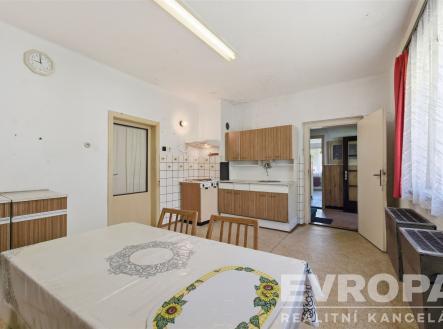 . | Prodej - dům/vila, 140 m²