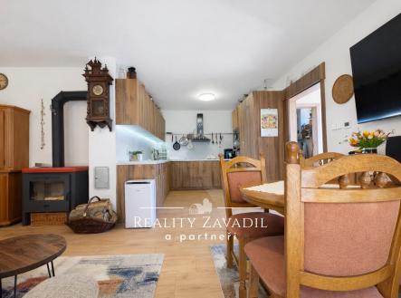 DCA983CE-E6D7-44E2-A2E0-2CA266F989C0 | Prodej - dům/vila, 140 m²