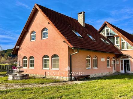 WhatsApp Image 2025-11-02 at 17.49.05 | Prodej - dům/vila, 163 m²