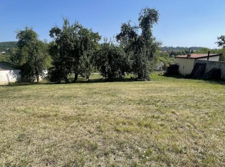 Podělusy | Prodej - pozemek pro bydlení, 813 m²