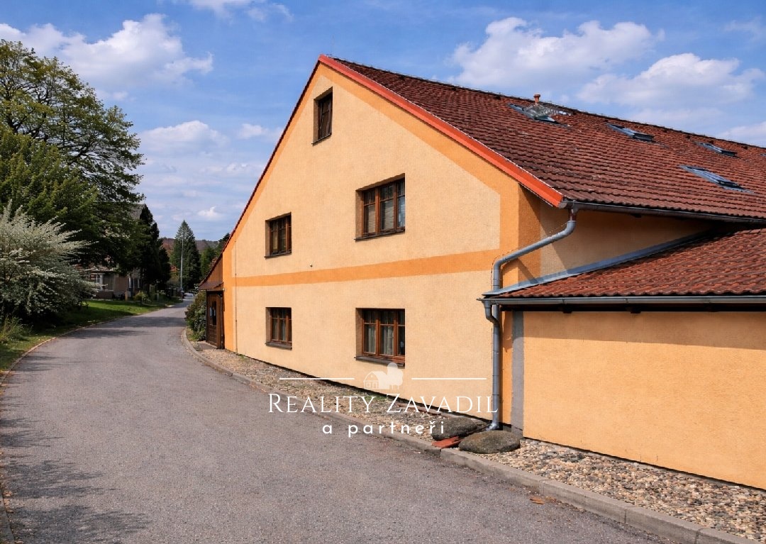 Pronájem bytu 2+kk 48 m², Velké Popovice - Brtnice