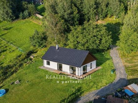 0f501d5f-98cb-40e7-867f-526babb4df36 | Prodej - pozemek pro bydlení, 1 335 m²