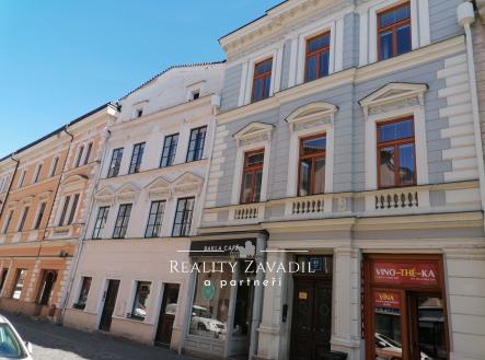 IMG_20220412_105027_resized_20251215_013323556 | Prodej - nájemní dům, 450 m²