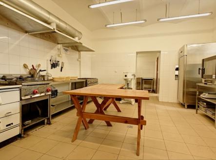 DSC_4161_2_3_4_5_fused | Prodej - hotel, 793 m²