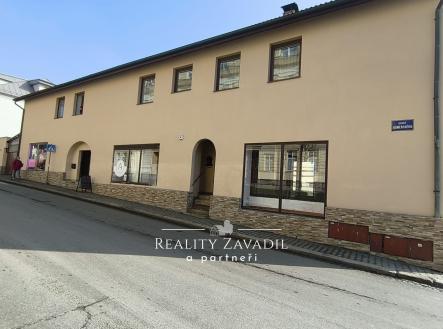 WhatsApp Image 2026-04-07 at 20.44.24,, | Pronájem - obchodní prostor, 66 m²