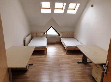 113746 | Pronájem bytu, 1+kk, 150 m²