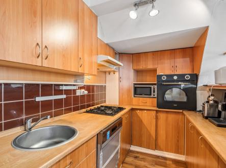 Kuchyně  | Prodej - dům/vila, 265 m²