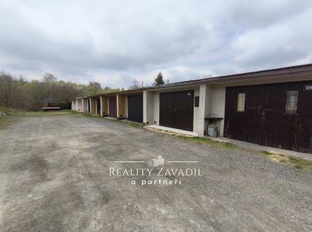 WhatsApp Image 2026-04-16 at 10.42.42 | Pronájem - malý objekt/garáž