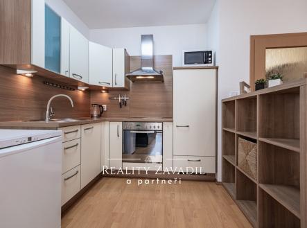 Prodej bytu 1+kk 36 m², Praha - Hostivař, Ul. Bratislavská | Prodej bytu, 1+kk, 44 m²