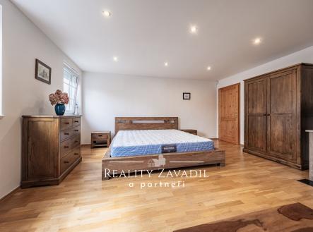 DSCF6527-HDR | Pronájem - dům/vila, 271 m²