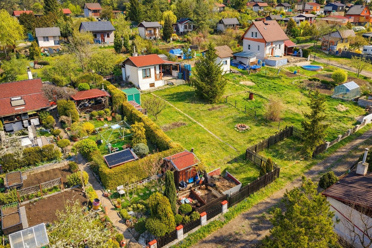 Zahrada se zděnou chatkou, 387 m2, osobní vlastnictví, Údlice