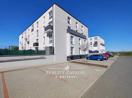 parkování | Pronájem bytu, 3+kk, 99 m²