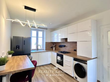 Pronájem bytu, 2+kk, 40 m² obrázek