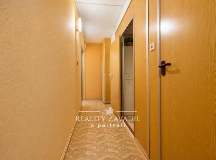 1A8AC571-553A-49F0-9927-CFA546E0DA52 | Prodej bytu, 3+1, 81 m²