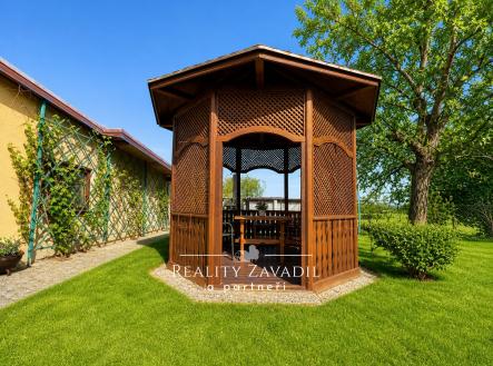A9D5CFFF-D666-4B57-8ACA-61F4A75BFC5B | Prodej - dům/vila, 153 m²