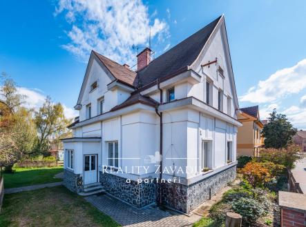 Prodej rodinného domu 216 m², pozemek 1160 m², Chlumec nad Cidlinou IV | Prodej - dům/vila, 216 m²