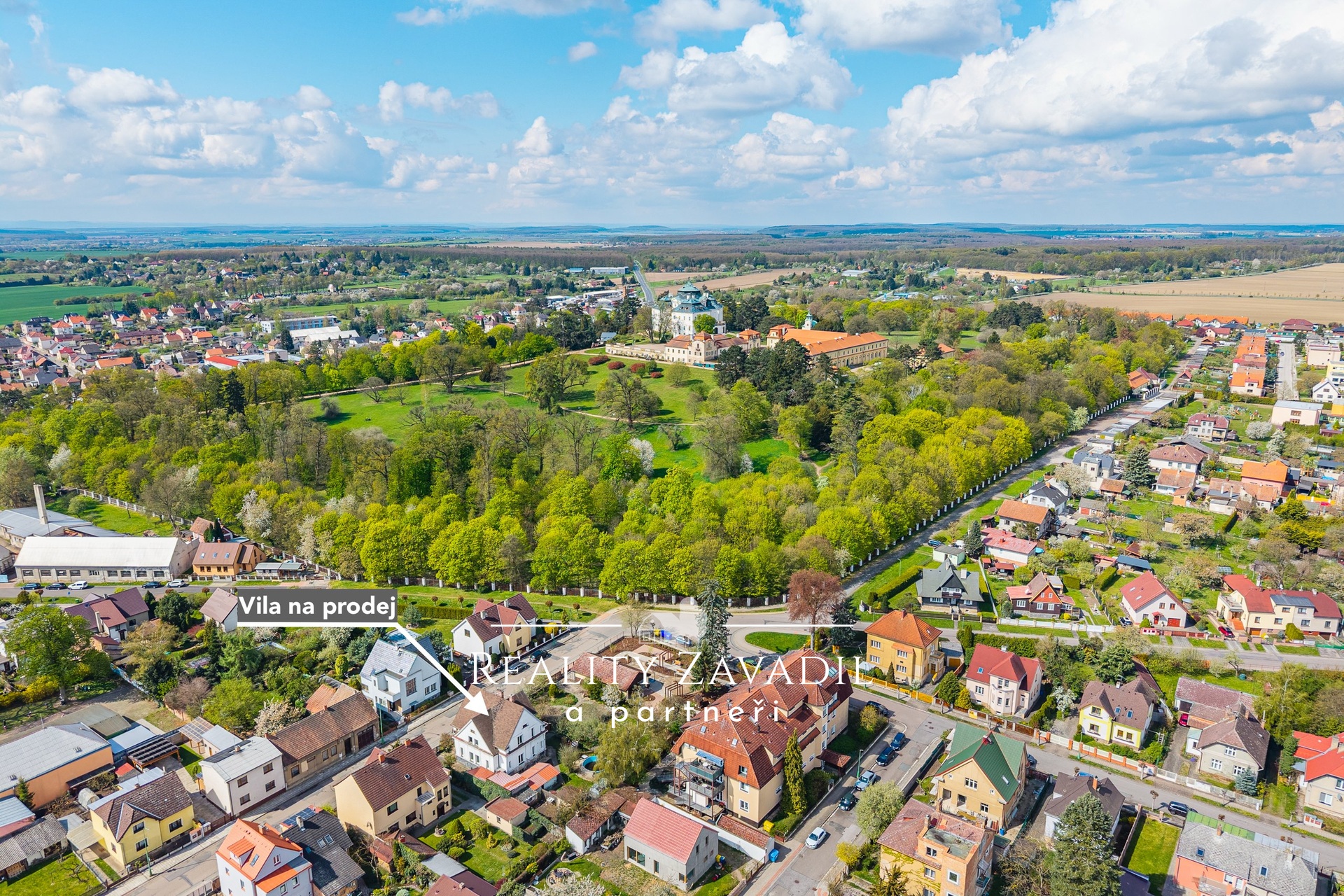 Prodej rodinného domu 216 m², pozemek 1160 m², Chlumec nad Cidlinou IV