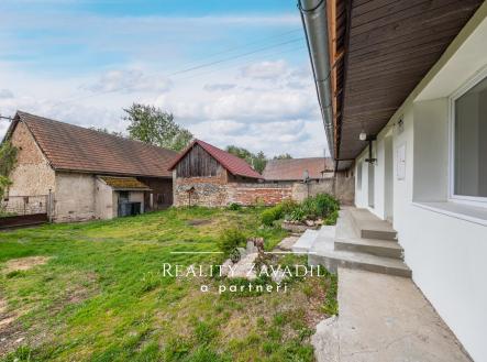 Nádvoří | Prodej - dům/vila, 70 m²