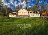 Prodej - hotel, 561 m²
