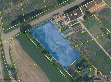 e9f95451-f332-4505-9b99-10107549fd30 | Prodej - pozemek pro bydlení, 1 210 m²
