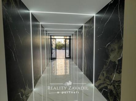 int_new_2 | Prodej bytu, 2+kk, 68 m²