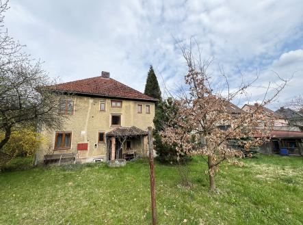 Prodej - dům/vila, 240 m²