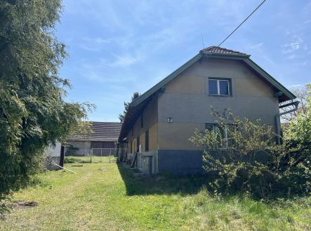 Prodej - dům/vila, 180 m²
