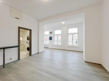 Pronájem bytu, 2+kk, 69 m²