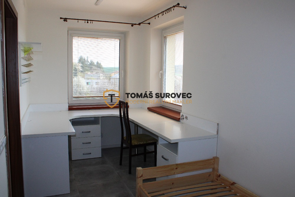 pronajem-pokoje-10m2-hvozdna-2.jpg