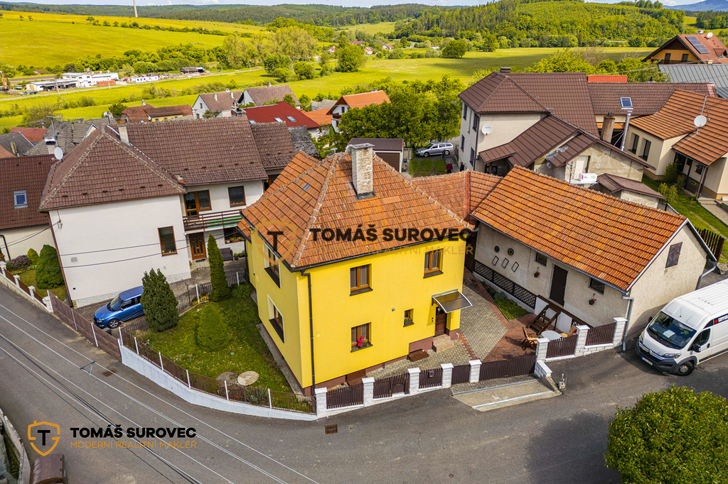 prodej-rodinneho-domu-bohuslavice-nad-vlari-1.jpg