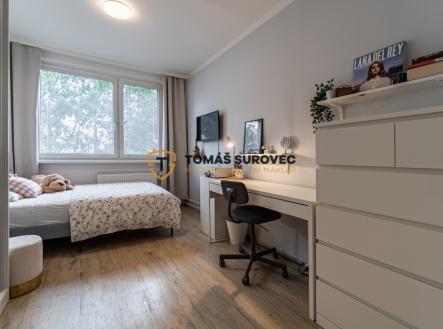 pronajem-bytu-3-1-okruzni-4.jpg | Pronájem bytu, 3+1, 73 m²