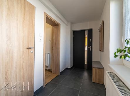 vstup | Prodej - dům/vila, 190 m²