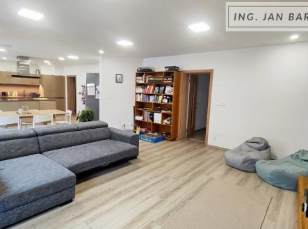 obyvak2.jpg | Pronájem bytu, 4+kk, 105 m²