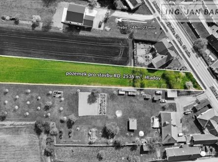 pozemek-zvrchu-popis-km-cb.jpg | Prodej - pozemek pro bydlení, 2 536 m²