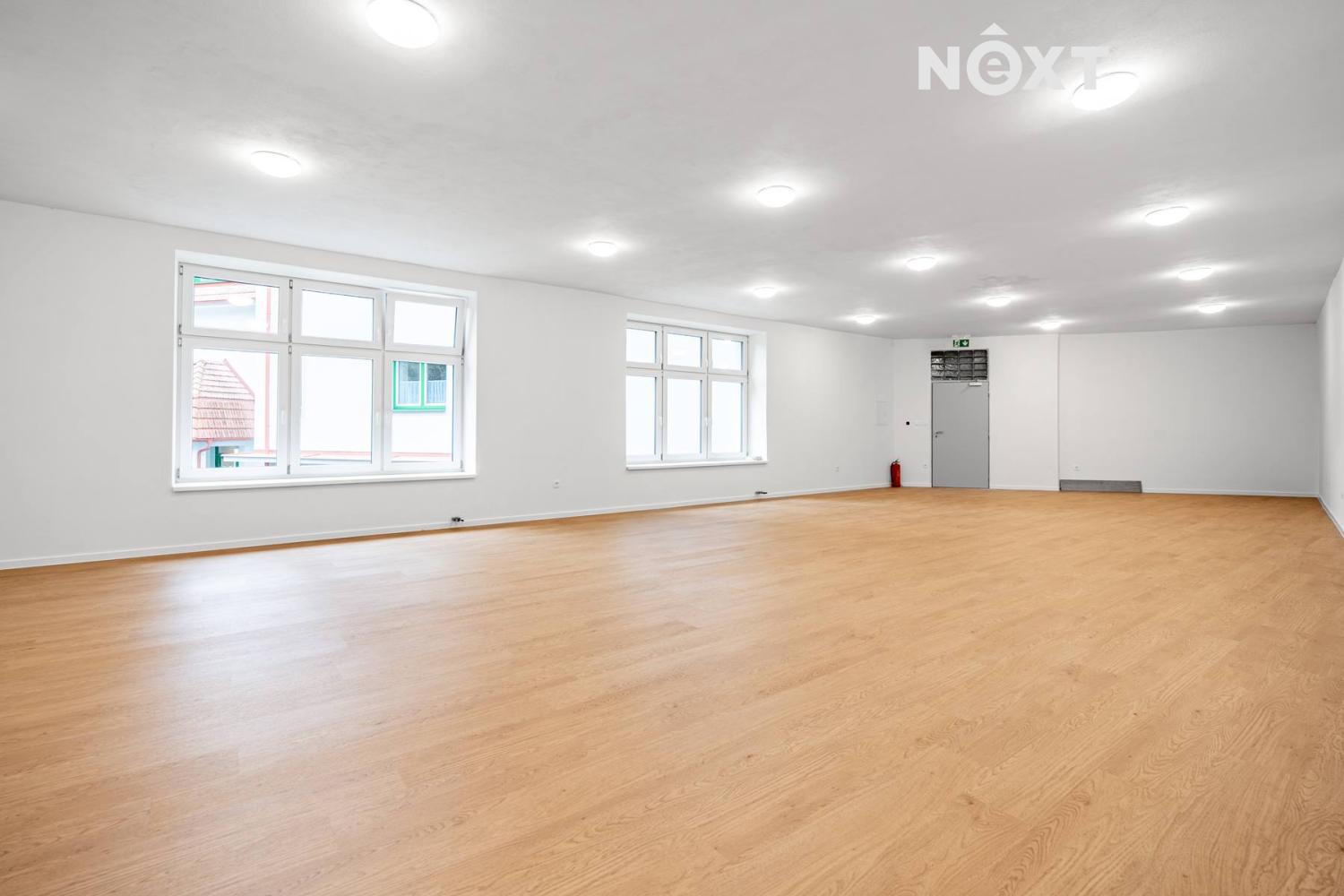 Pronájem komerční Ostatní, 137㎡