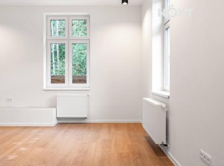 Pronájem - komerční objekt, jiný, 2 279 m²