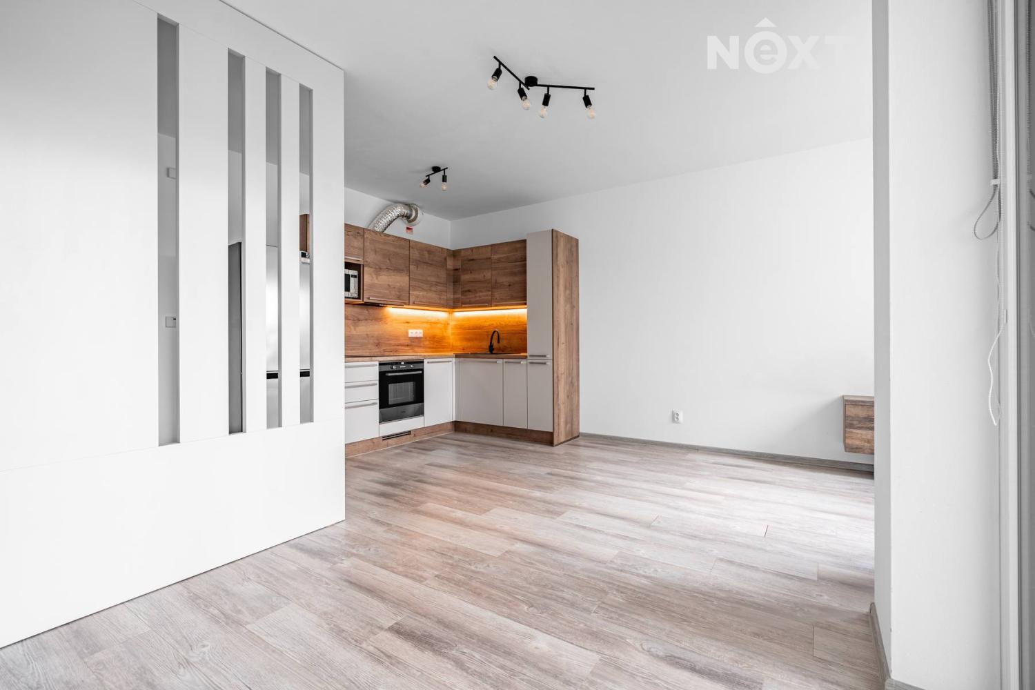 Pronájem byt 1+kk, 35㎡