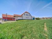 Prodej - dům/vila, 300 m²