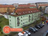 Pronájem - kanceláře, 66 m²