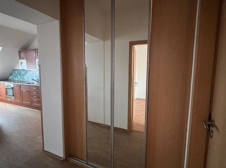 . | Pronájem bytu, 3+kk, 95 m²