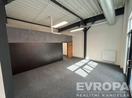 . | Pronájem - obchodní prostor, 50 m²