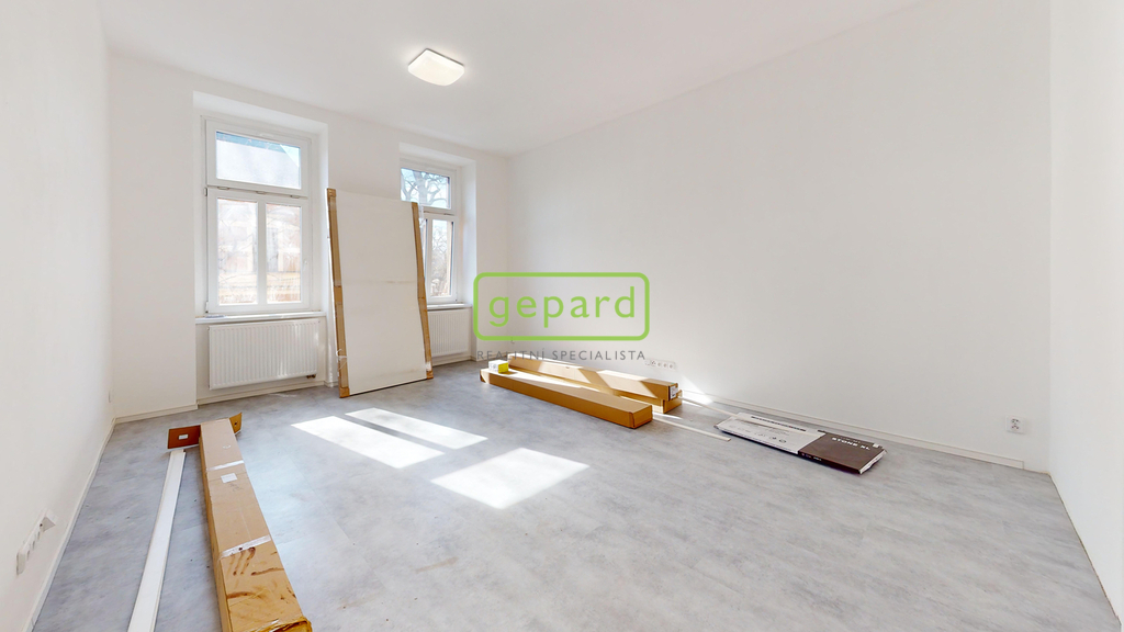 investicni-prilezitost-v-podobe-cihloveho-bytu-po-celkove-rekonstrukci-v-centru-usti-nad-labem-bedroom-3.jpg