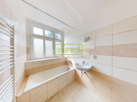 byt-s-vlastnim-vchodem-v-litomericich-08242024-102010.jpg | Prodej bytu, 2+kk, 45 m²