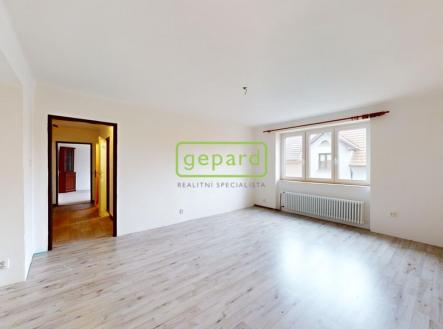 byt-21-v-lukrativni-casti-mesta-litomerice-wwwmotyckarealitycz-11192024-100553.jpg | Pronájem bytu, 2+1, 60 m²